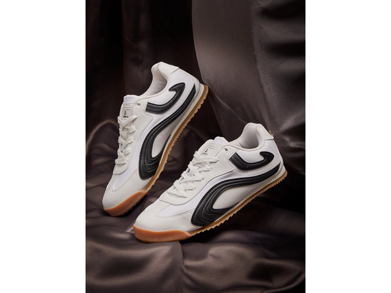 Campus Rustle Sneakers product view